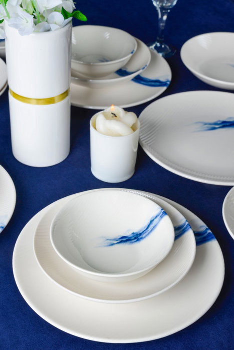 Hermia Toros Juego de Cena de Porcelana 18 Piezas Blanco y Azul